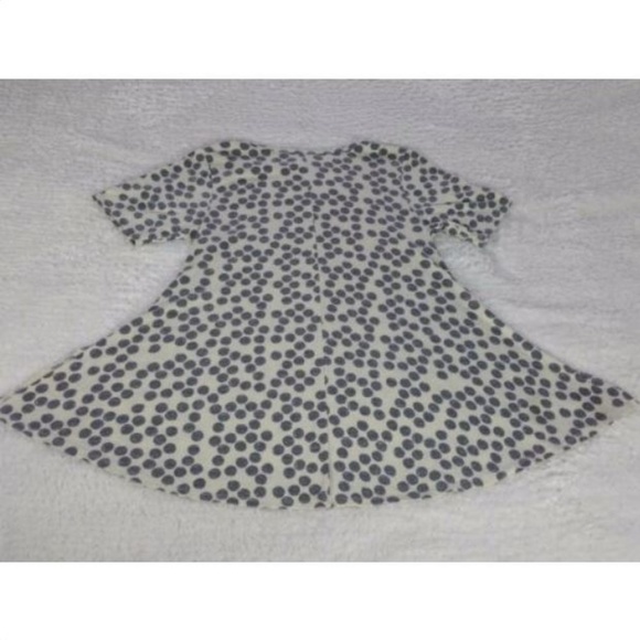 LulaRoe Polka Dots T-Shirt Size S - Picture 8 of 8